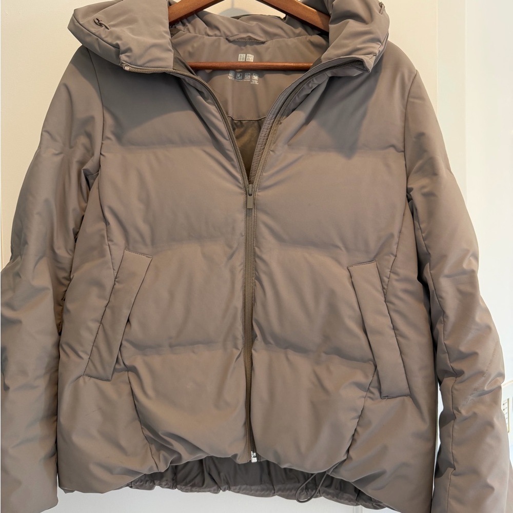 Uniqlo Light Gray Windproof Jacket - image 1
